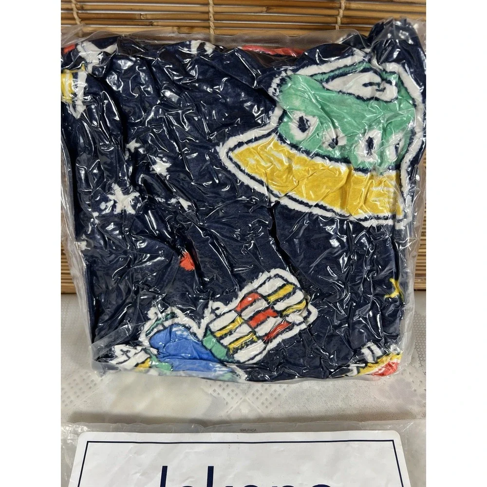 SPACEStoys PLANET-GLOW IN THE DARK - Throw Blanket NEW- 50